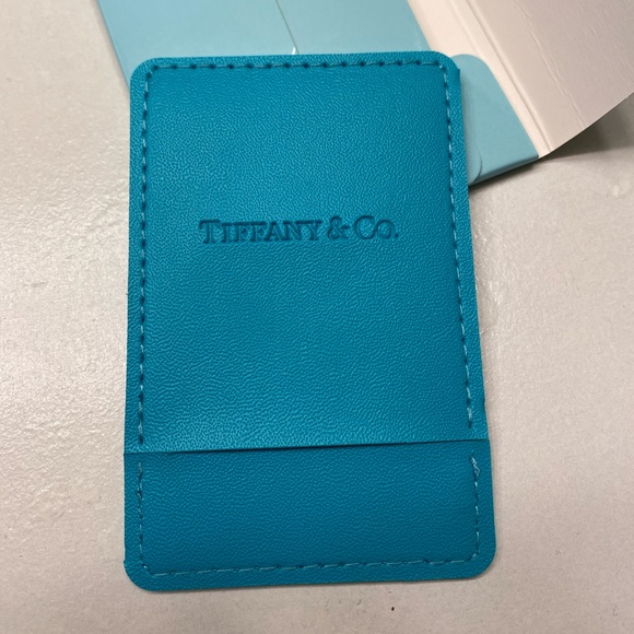 blue handheld purse mirror 😍 - Picture 4 of 7